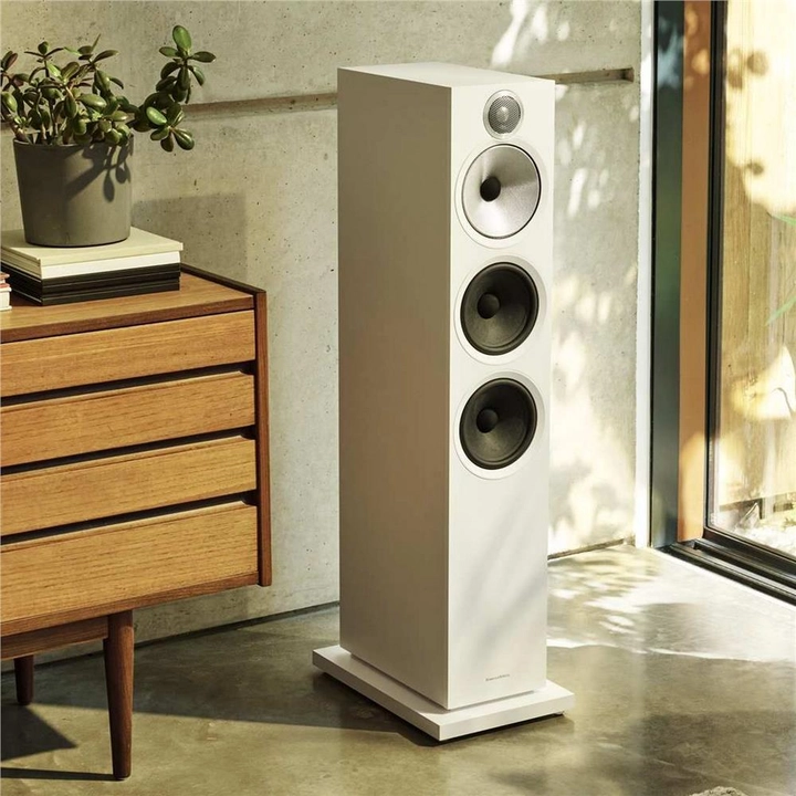 Bowers & Wilkins 603 S3 Tower/Kule Hoparlörler Beyaz Çift - Tekne Ses Sistemi