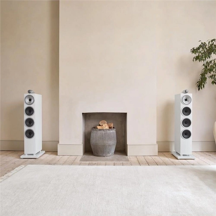 Bowers & Wilkins 702 S3 Tower/Kule Hoparlörler Beyaz Çift - Tekne Ses Sistemi